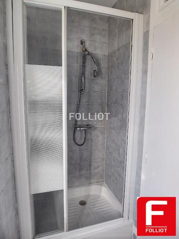 A LOUER - Maison Villedieu - 5 pièces - 90 m2 - jardin - proximité du centre ville.