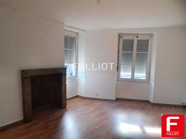 A LOUER - Maison Villedieu - 5 pièces - 90 m2 - jardin - proximité du centre ville.