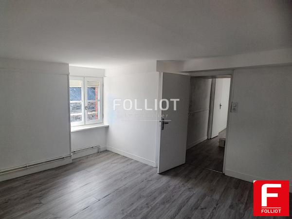 A LOUER - Maison Villedieu - 5 pièces - 90 m2 - jardin - proximité du centre ville.