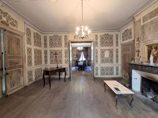 Vente Hôtel particulier 9 pièces 215 m2 à Neufchâteau