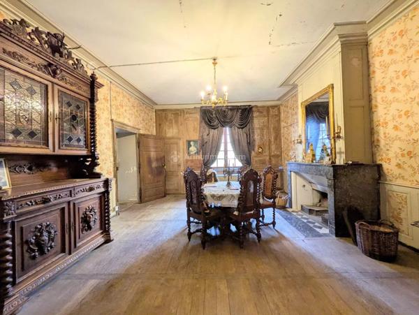 Vente Hôtel particulier 9 pièces 215 m2 à Neufchâteau