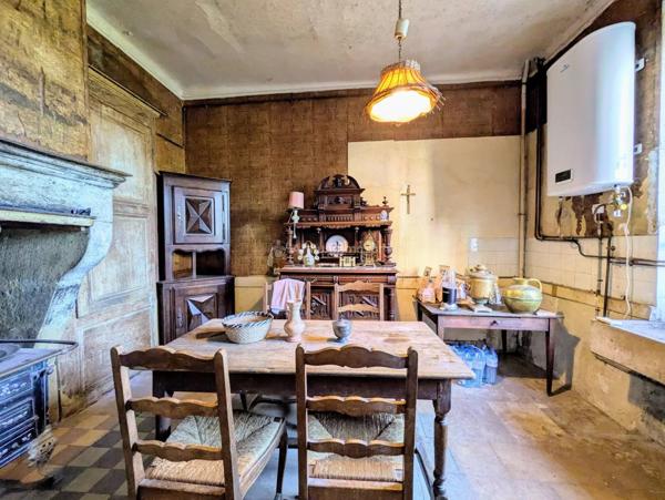 Vente Hôtel particulier 9 pièces 215 m2 à Neufchâteau