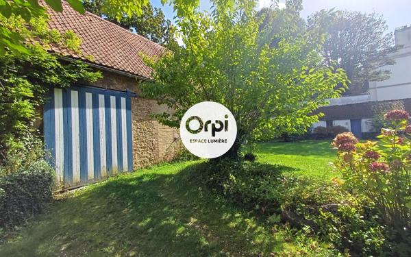 Maison à vendre    6 pièces • 271 m2 Saint-Martin-Boulogne