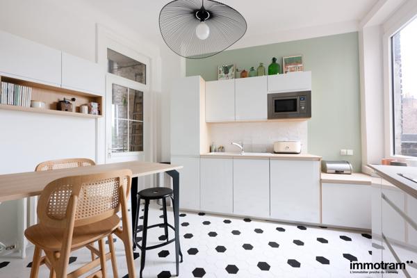 Vente Appartement 102m 2 - 2 chambre(s) - La Madeleine, Botanique • Réf. VA27249