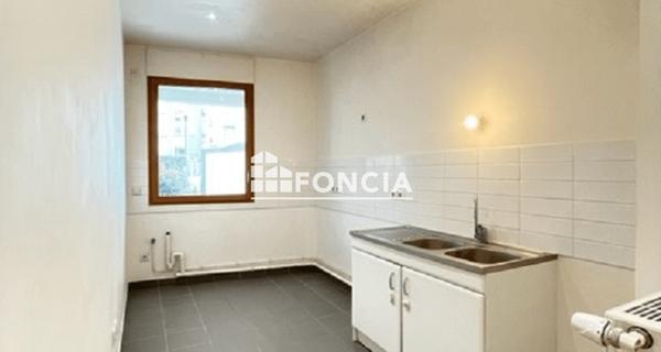Location Appartement 2 pièces 56.56 m² - Les Ulis 91940