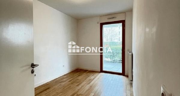 Location Appartement 2 pièces 56.56 m² - Les Ulis 91940
