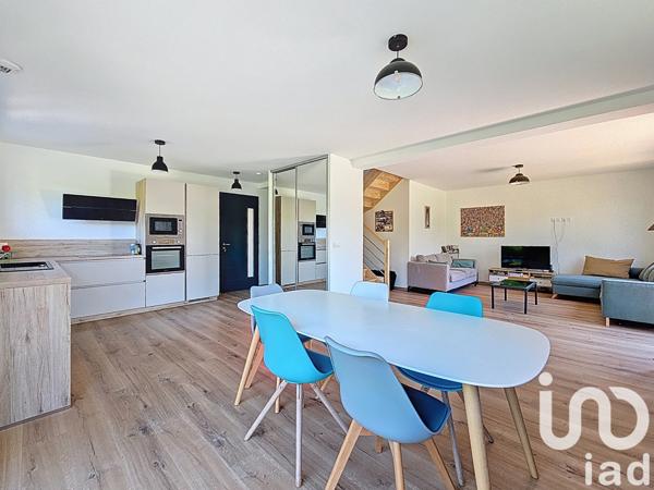 Maison à vendre 4 pièces 105 m² Ville-la-Grand