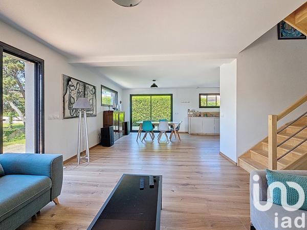 Maison à vendre 4 pièces 105 m² Ville-la-Grand