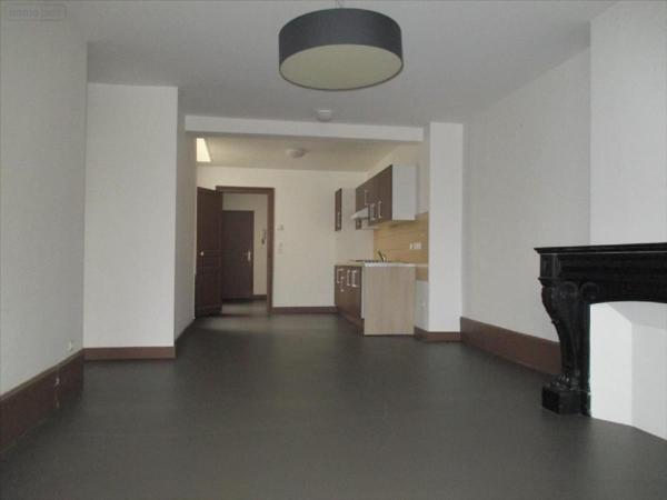 Appartement à louer à Langres en Haute-Marne (52200), ref : 020/998