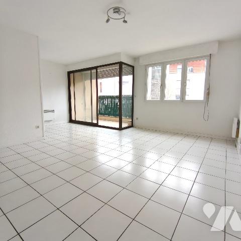 Au calme - Appartement T3 de 68 m² à vendre à Gap avec ascenseur - Cave - Parking - Garage ...