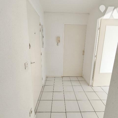 Au calme - Appartement T3 de 68 m² à vendre à Gap avec ascenseur - Cave - Parking - Garage ...