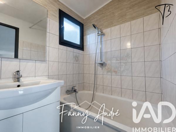 Maison à vendre 5 pièces 92 m² Le Castellet