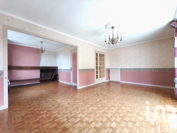 Maison à vendre 5 pièces 117 m² Château-Gontier-sur-Mayenne