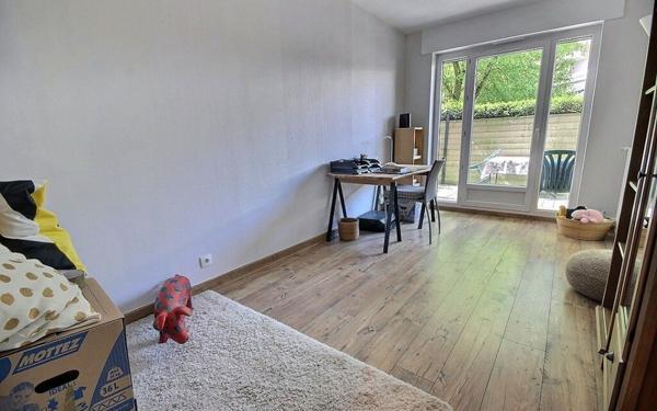 Appartement à vendre    3 pièces • 64,03 m2 Élancourt
