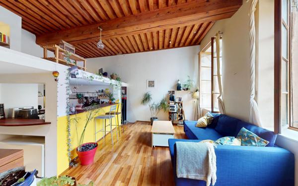 Appartement à vendre    2 pièces • 57,07 m2 Lyon 1