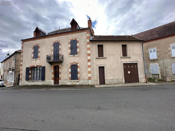 Maison à vendre à Broût-Vernet dans l'Allier (03110), ref : 2025/985-03020
