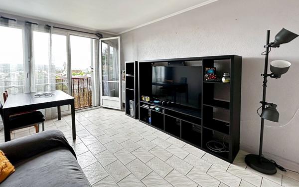 Appartement à vendre    3 pièces • 52 m2 Triel-sur-Seine