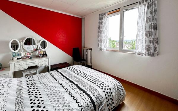 Appartement à vendre    3 pièces • 52 m2 Triel-sur-Seine