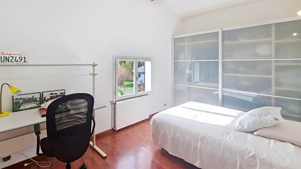 LE HAILLAN : MAISON AU CALME, 4 CHAMBRES, PISCINE