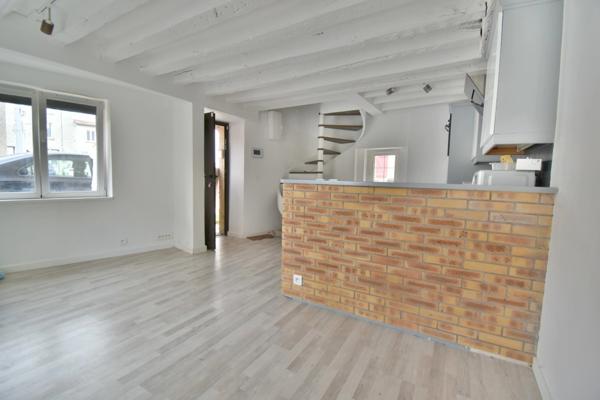 Christophe Michaudelle, Capifrance, vous propose : proche MEAUX / SAINT SOUPPLETS - à ETREPILLY, maison de ville 3 pièces, 2 chambres