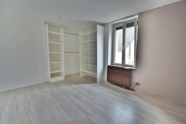 Christophe Michaudelle, Capifrance, vous propose : proche MEAUX / SAINT SOUPPLETS - à ETREPILLY, maison de ville 3 pièces, 2 chambres