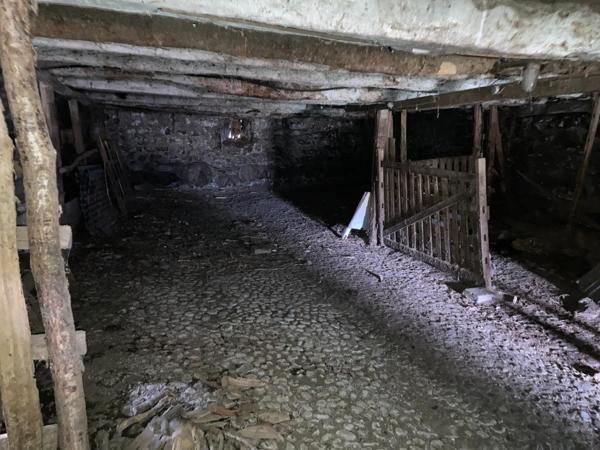 Maison  2pièces  320m²