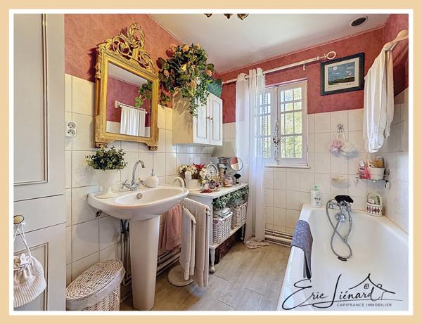 Propriete à vendre 6 pièces SAINT MAIXENT L'ECOLE (79)