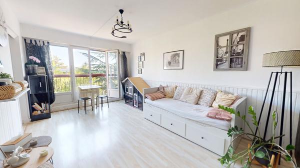 Appartement CHILLY-MAZARIN 4 pièces 72.23 m²