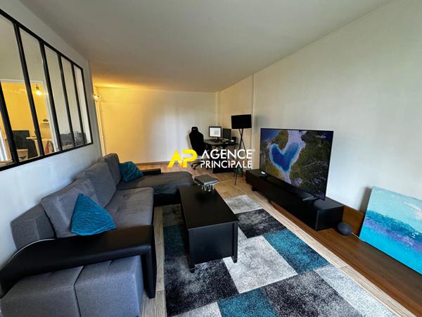 BEZONS _ Appartement 2 pièces 60.6 m2 €240 000 ** - Référence 4438