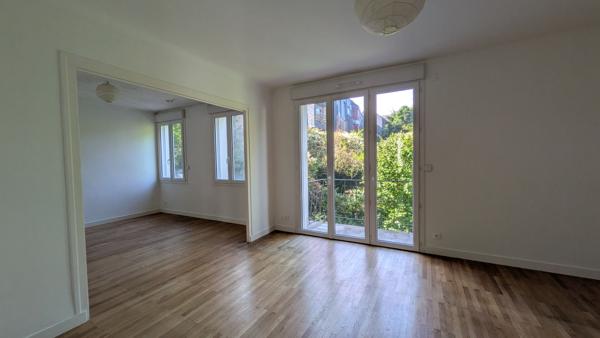 Nantes Zola, Appartement T4 de 81 m² avec balcon, garage et 2 caves, DPE C , Nantes Nantes Zola, Appartement T4 de 81 m² avec balcon, garage et 2 caves, DPE C , Nantes