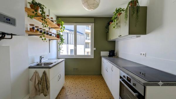Nantes Zola, Appartement T4 de 81 m² avec balcon, garage et 2 caves, DPE C , Nantes Nantes Zola, Appartement T4 de 81 m² avec balcon, garage et 2 caves, DPE C , Nantes