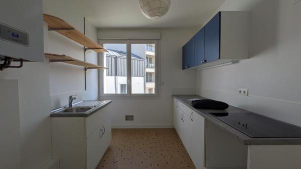 Nantes Zola, Appartement T4 de 81 m² avec balcon, garage et 2 caves, DPE C , Nantes Nantes Zola, Appartement T4 de 81 m² avec balcon, garage et 2 caves, DPE C , Nantes