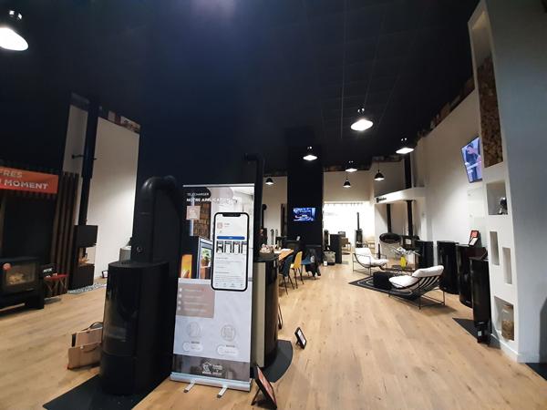 A LOUER : local d'activité - SHOWROOM 280 m² - Visibilité axe passant - NANTES EST
