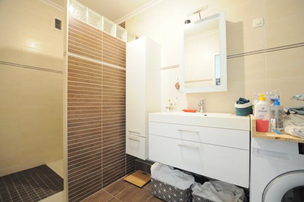 Appartement 3 pièces - 85 m² Exclusivité efficity