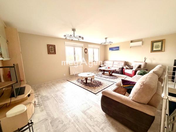 Local Commercial à MALAY-LE-GRAND, 89100 - 10 pièces 464m²