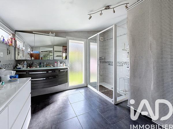 Maison à vendre 6 pièces 134 m² Six-Fours-les-Plages