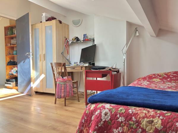 Paris (75020) Charmant appartement familial au 3ème et dernier étage !