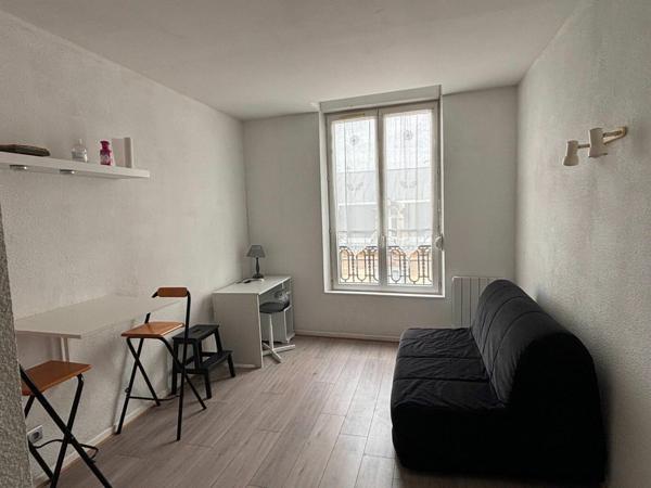 Appartement à louer  1 pièce •  Reims