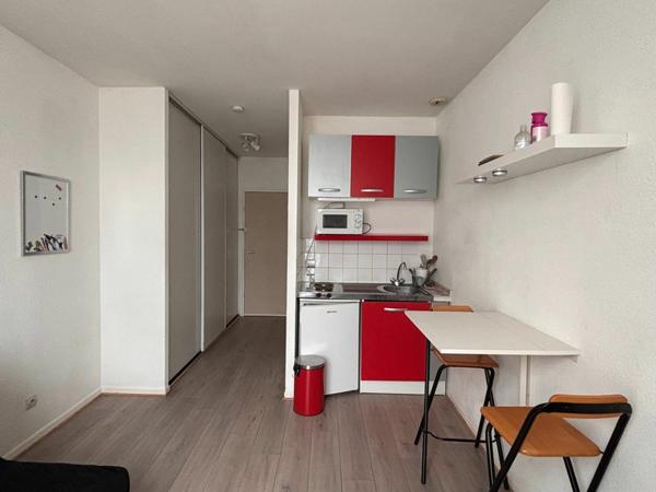 Appartement à louer  1 pièce •  Reims