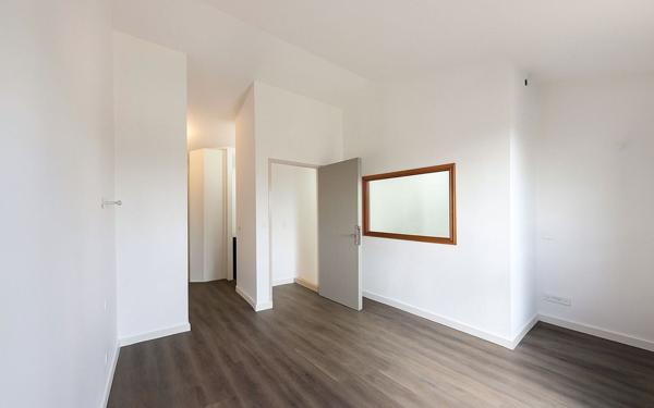 Maison à vendre    2 pièces • 44 m2 Saint-Didier-sous-Riverie