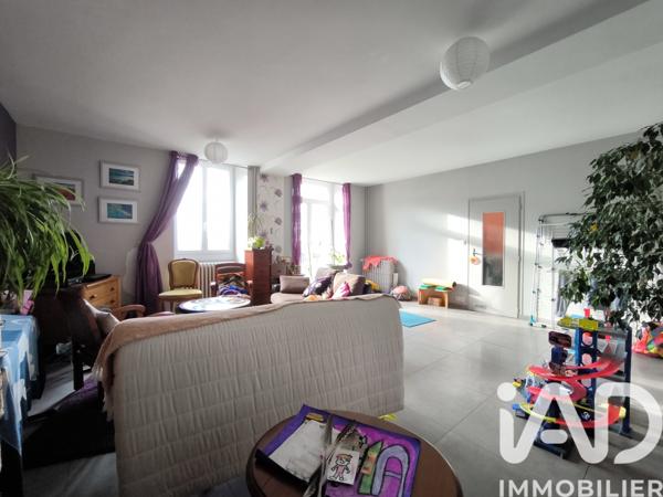 Maison à vendre 6 pièces 162 m² Segré-en-Anjou Bleu