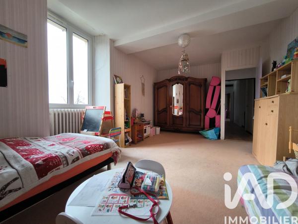 Maison à vendre 6 pièces 162 m² Segré-en-Anjou Bleu