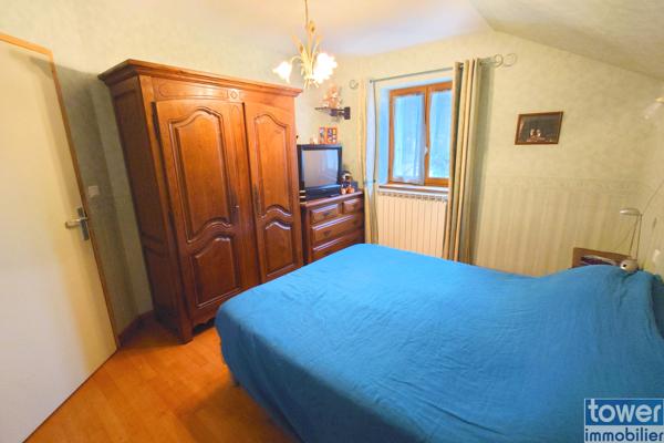 Maison
                                                                                                                                                                                                                                                                                                                        5 pièce(s)                                                                                                                                                                                                          3 chambre(s)                                                                                                                                                                                                          118  m²