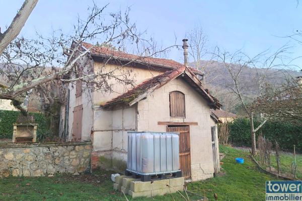 Maison
                                                                                                                                                                                                                                                                                                                        5 pièce(s)                                                                                                                                                                                                          3 chambre(s)                                                                                                                                                                                                          118  m²