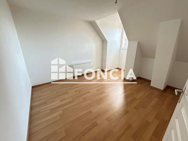 Location Appartement 4 pièces 72 m² - Flers 61100