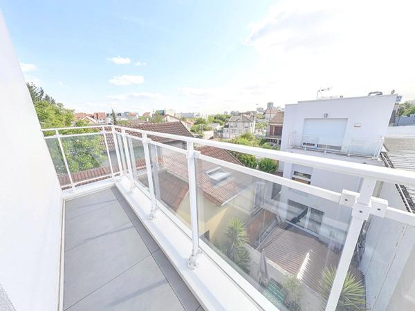 Maison Romainville 4 pièce(s) 82.15 m2