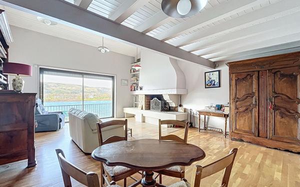 Appartement à vendre    3 pièces •  Saint-Vallier