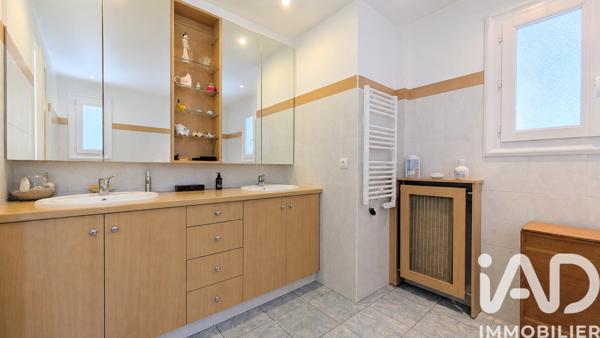 Maison à vendre 6 pièces 193 m² Peymeinade