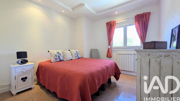 Maison à vendre 6 pièces 193 m² Peymeinade