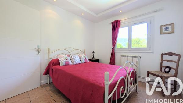 Maison à vendre 6 pièces 193 m² Peymeinade